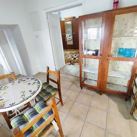 Hostal Faith'S Stone House Simou Exterior foto