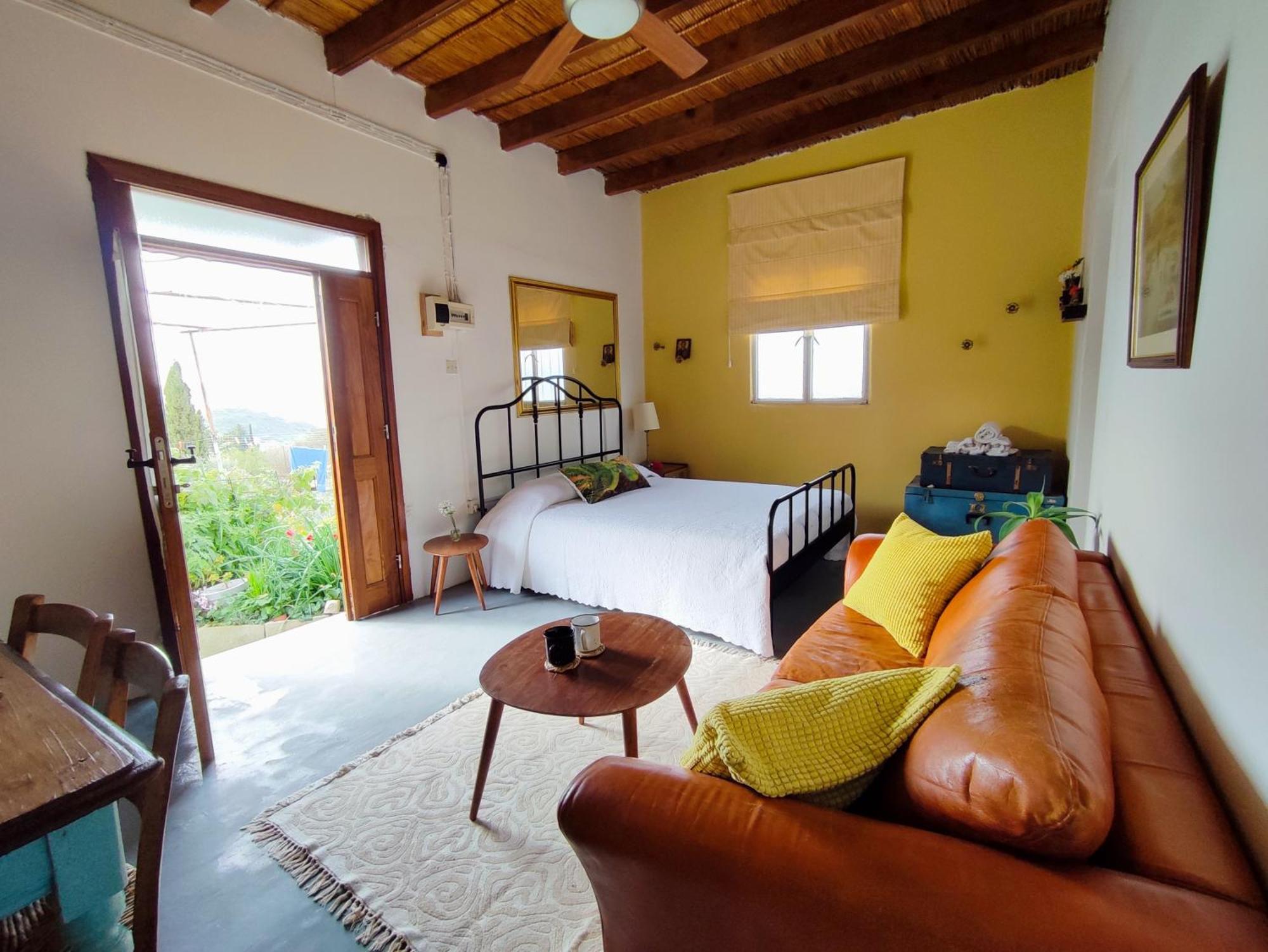 Hostal Faith'S Stone House Simou Exterior foto