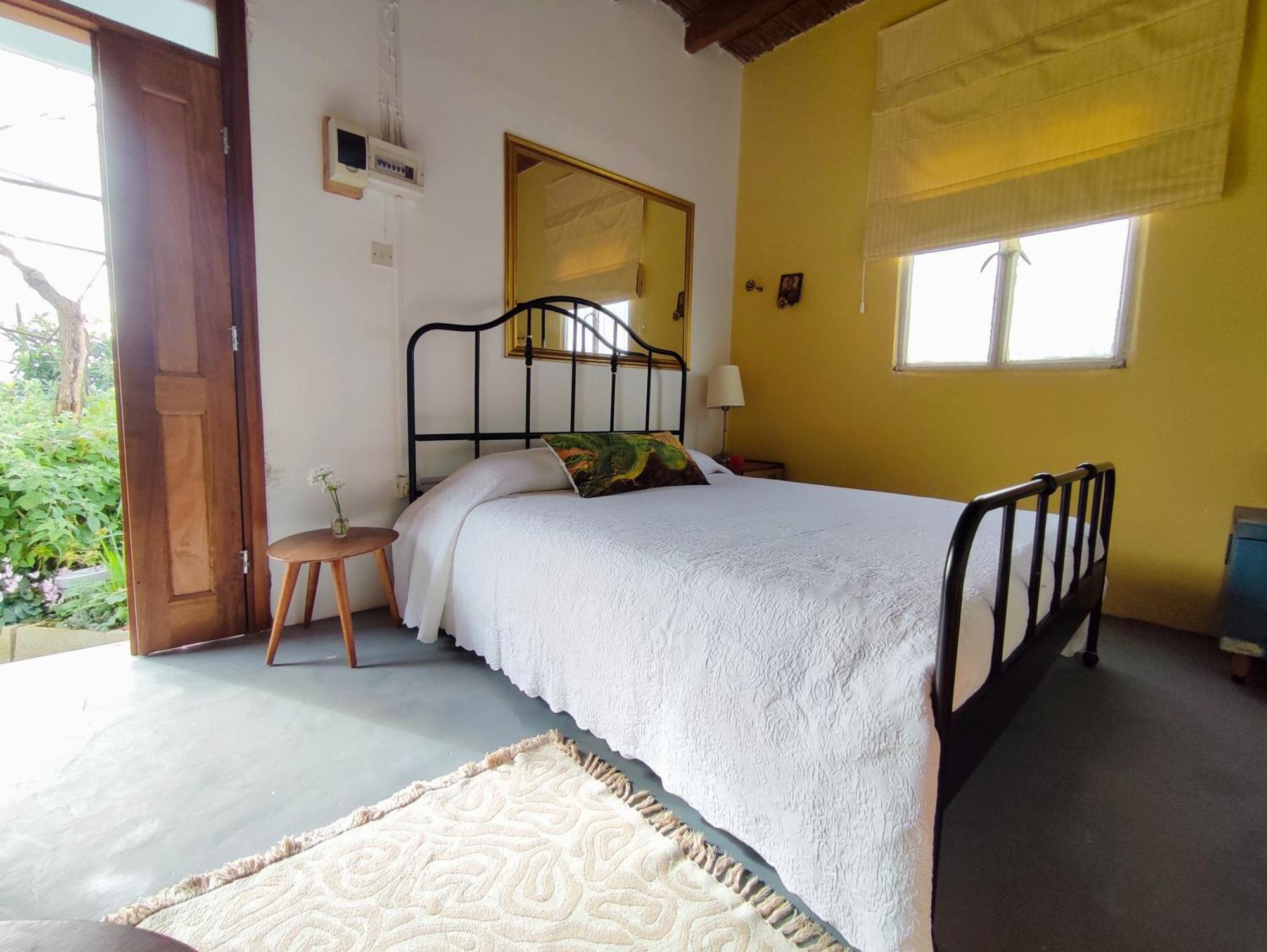 Hostal Faith'S Stone House Simou Exterior foto